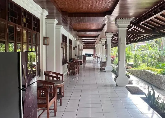 Hotel Uns Legian (Bali)