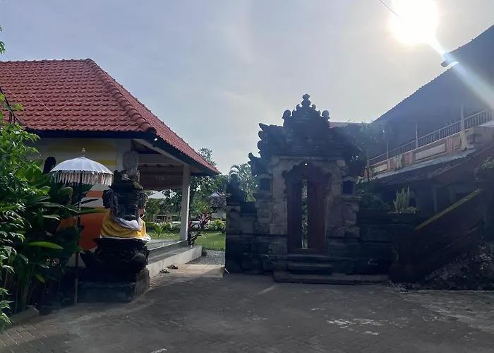 Uns Hotel Legian (Bali)